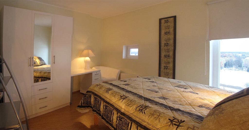 Wilde Guest Apartment Tigutorn Tartu Kamer foto